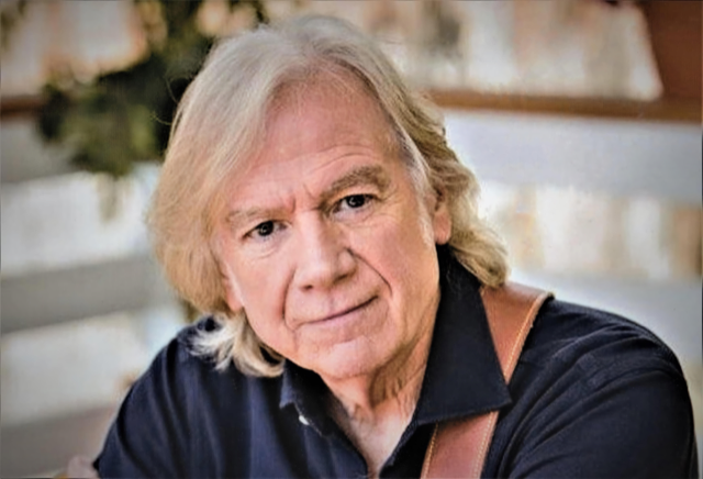Justin Hayward – The Voice of the Moody Blues